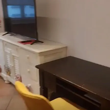 Stadtmitte - Naehe Stachus - Mit 2 Sz Und 2 Baedern -schlafsofa - Fuer 5 Personen